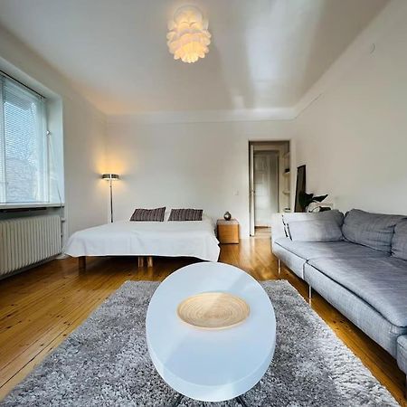 Entire Apartment Stockholm Exterior photo