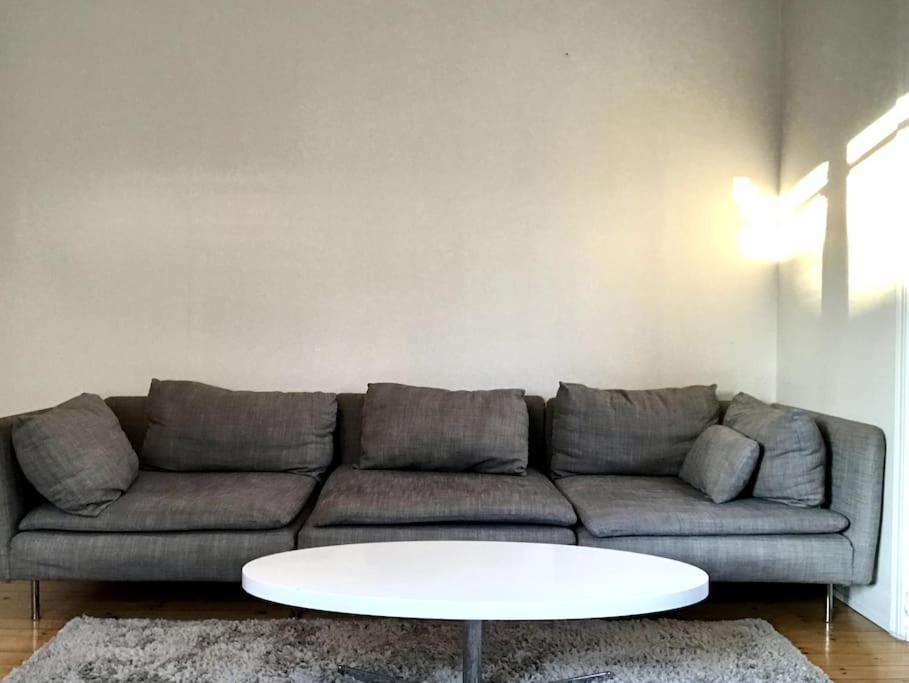 Entire Apartment Stockholm Exterior photo